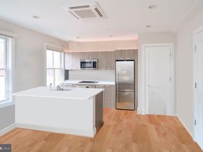 1072 Thomas Jefferson Street NW, Washington DC 20007