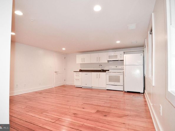 1072 Thomas Jefferson Street NW, Washington DC 20007