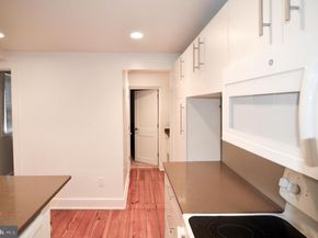1072 Thomas Jefferson Street NW, Washington DC 20007