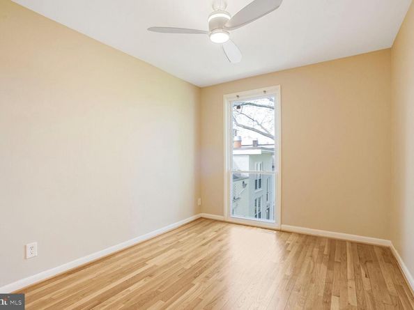 62 G Street SW 117, Washington DC 20024