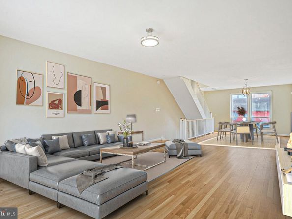 62 G Street SW 117, Washington DC 20024