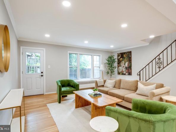 3306 Landover Street, Alexandria VA 22305