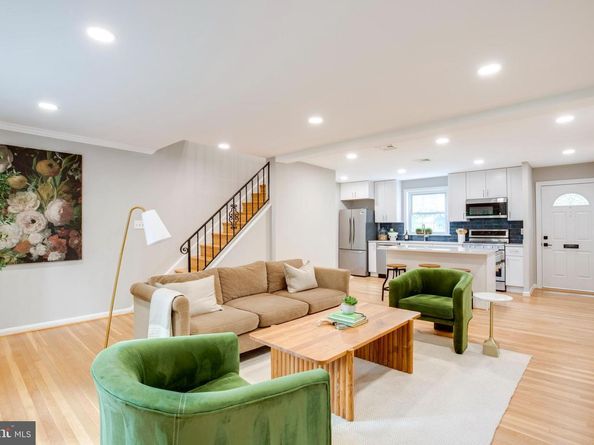 3306 Landover Street, Alexandria VA 22305