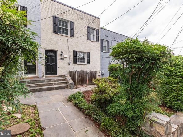 3306 Landover Street, Alexandria VA 22305