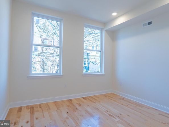 760 N Dekalb Street, Philadelphia PA 19104