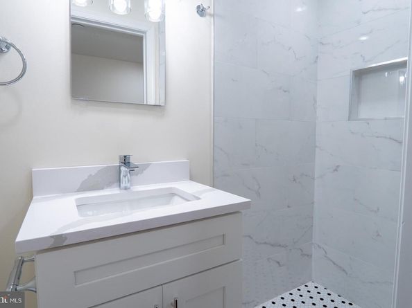 760 N Dekalb Street, Philadelphia PA 19104