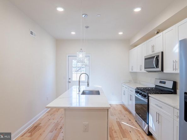 760 N Dekalb Street, Philadelphia PA 19104