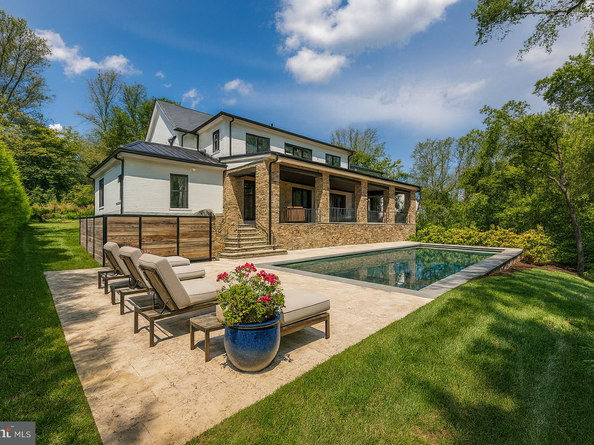 1011 Langley Hill Drive, Mclean VA 22101