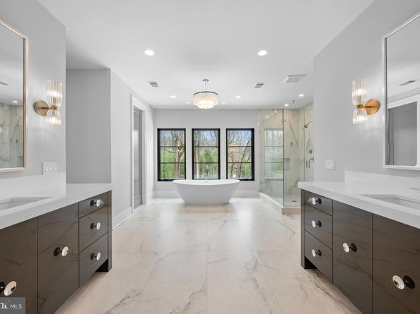 1011 Langley Hill Drive, Mclean VA 22101