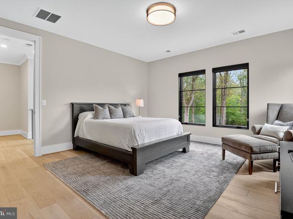 1011 Langley Hill Drive, Mclean VA 22101