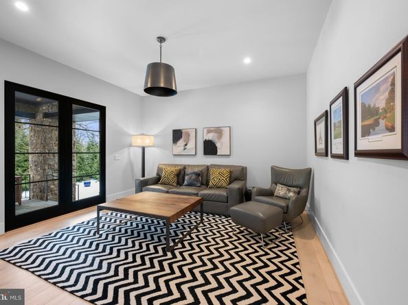 1011 Langley Hill Drive, Mclean VA 22101