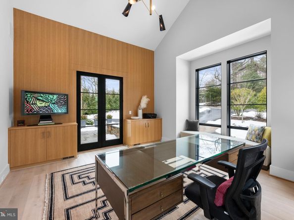 1011 Langley Hill Drive, Mclean VA 22101