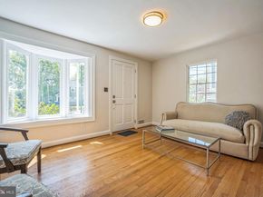 6105 26TH Street N, Arlington VA 22207