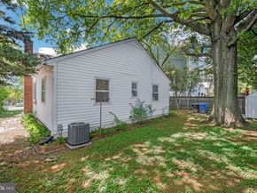 6105 26TH Street N, Arlington VA 22207