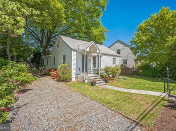 6105 26TH Street N
