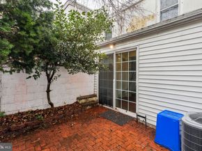 2304 Waverly Street, Philadelphia PA 19146