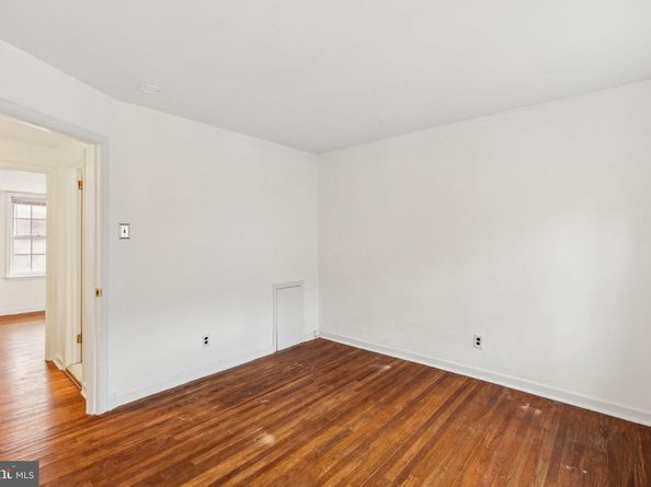 2304 Waverly Street, Philadelphia PA 19146