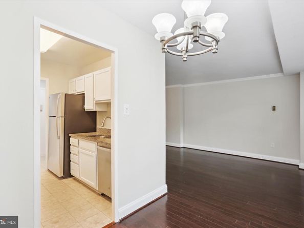 4000 Tunlaw Road NW 428, Washington DC 20007