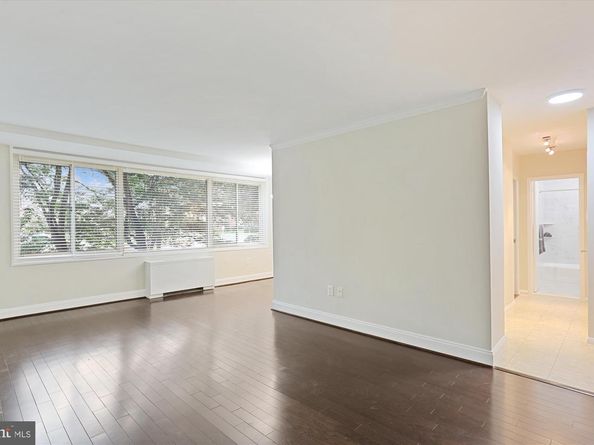 4000 Tunlaw Road NW 428, Washington DC 20007