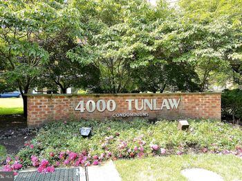 4000 Tunlaw Road NW
