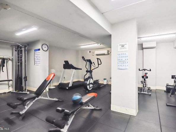4000 Tunlaw Road NW 428, Washington DC 20007