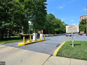 4000 Tunlaw Road NW 428, Washington DC 20007