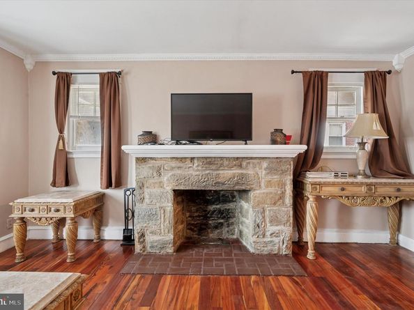 1413 E Washington Lane, Philadelphia PA 19138