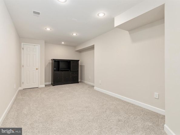 47190 Brasswood Place, Sterling VA 20165
