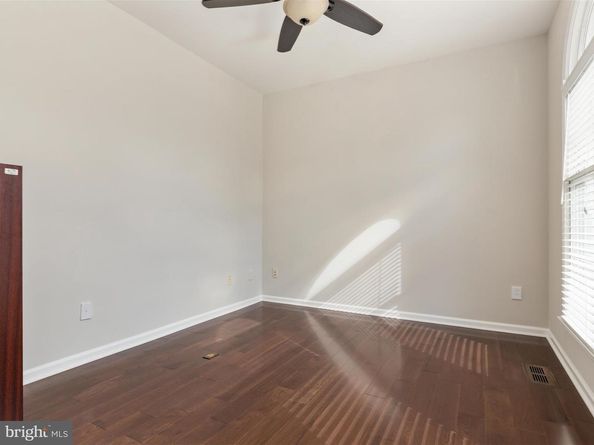 47190 Brasswood Place, Sterling VA 20165