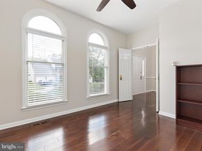 47190 Brasswood Place, Sterling VA 20165