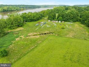 47190 Brasswood Place, Sterling VA 20165