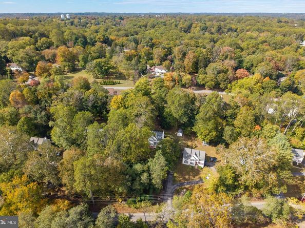 509 Beatty Road, Media PA 19063