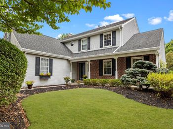 536 Heritage Oak Drive