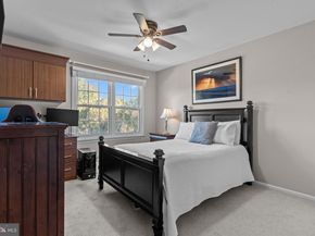 536 Heritage Oak Drive, Yardley PA 19067