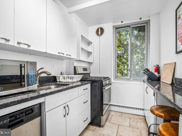 4200 Cathedral Avenue NW 818, Washington DC 20016