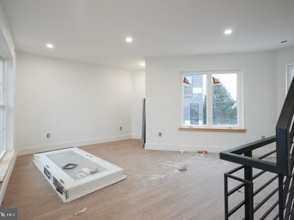 437 Memphis Street, Philadelphia PA 19125