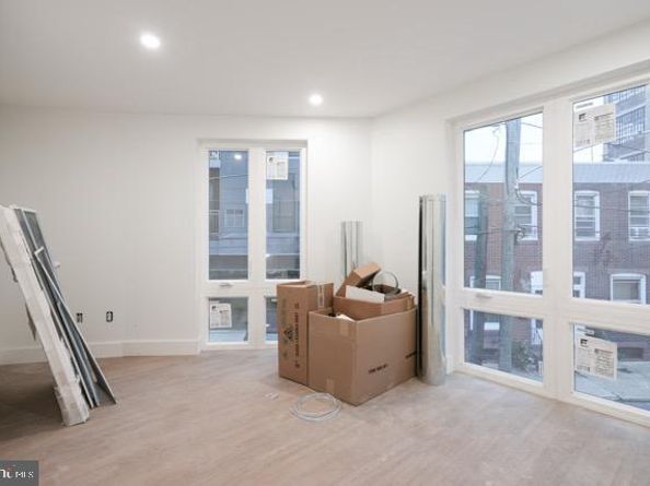 437 Memphis Street, Philadelphia PA 19125