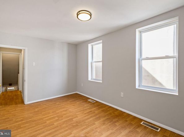 1009 Dickinson Street, Philadelphia PA 19147