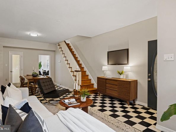 1009 Dickinson Street, Philadelphia PA 19147