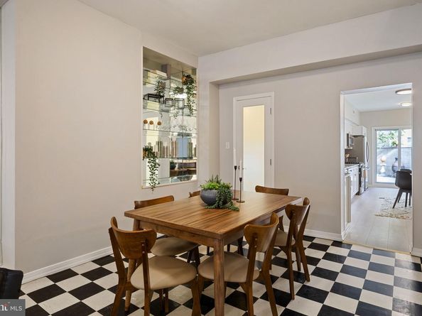 1009 Dickinson Street, Philadelphia PA 19147