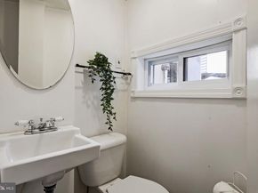 1009 Dickinson Street, Philadelphia PA 19147