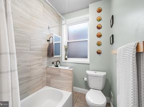 1542 N Hollywood Street, Philadelphia PA 19121