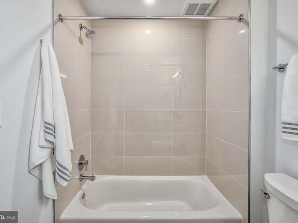 2310 4TH Street NE B5, Washington DC 20002