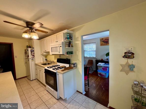 236 Willard Drive, Ridley Park PA 19078