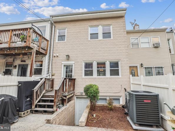 1428 Perry Place NW, Washington DC 20010