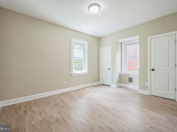 1220 S 52nd Street, Philadelphia PA 19143