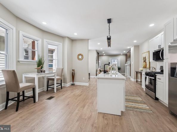 1220 S 52nd Street, Philadelphia PA 19143