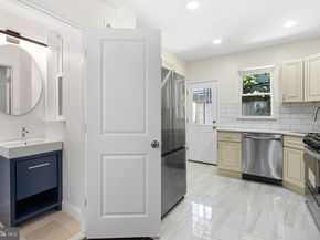 1535 S Mole Street, Philadelphia PA 19146