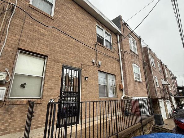 446 N Daggett Street, Philadelphia PA 19151