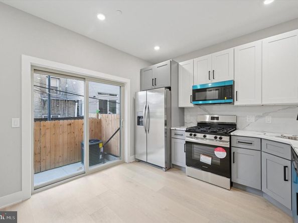 717 Mercy Street, Philadelphia PA 19148